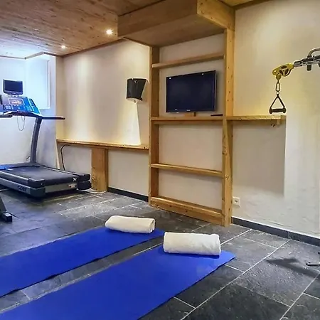 Penthouse Presents A Luxury Four-bedroom Ski Apartment Verbier
